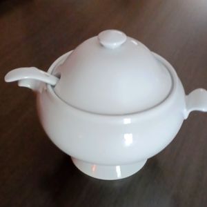 Pottery Barn Soup Tureen